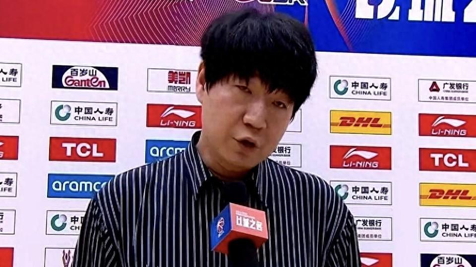 乐鱼体育登录入口-陈林坚19分山东战胜浙江打进俱乐部杯赛四强，邱彪一战封神