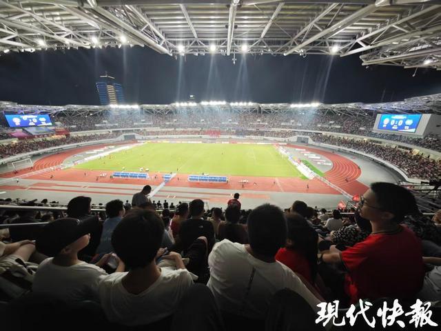 乐鱼体育官方入口-主场C位仅限12家！苏超苏州赛区小微企业商务合作遴选开始